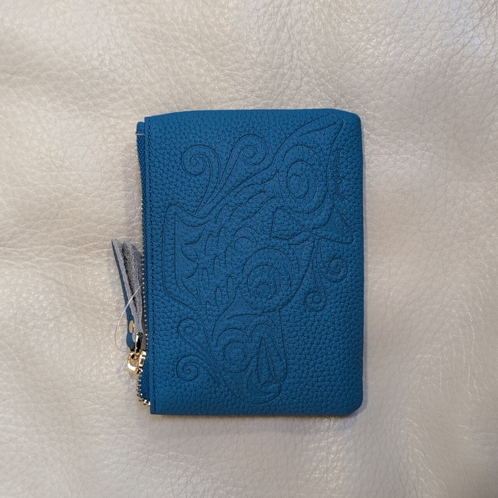 Indigenous 'Salmon' Design By Joe Wilson Embossed Coin/Card Holder